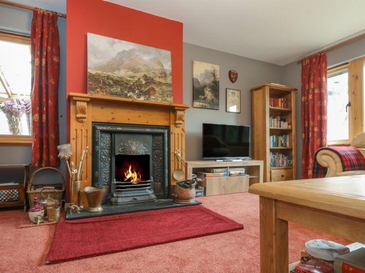 Tarmachan Cottage - West Highland Getaway Fort William Exteriér fotografie